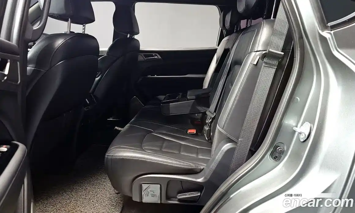 SsangYong Rexton 2019 2.2 автомат (гидро), фото 18
