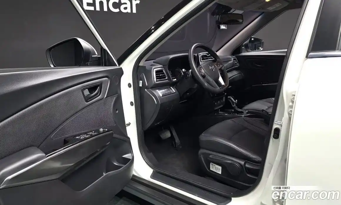 SsangYong TIBOLI 2021 1.6 автомат (гидро), фото 10