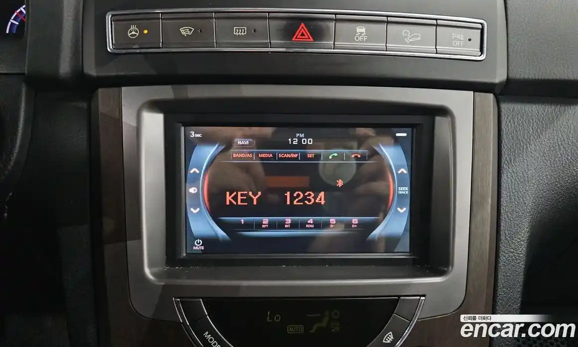 SsangYong Rexton 2015 2.0 автомат (гидро), фото 14