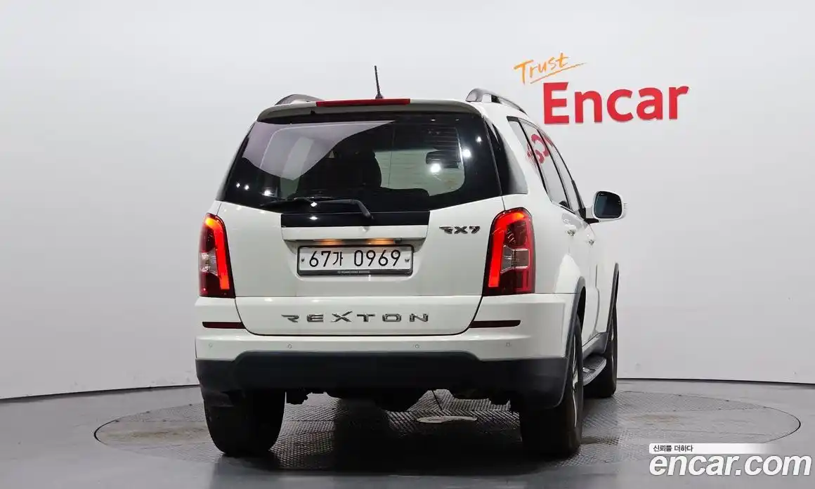 SsangYong Rexton 2015 2.0 автомат (гидро), фото 4