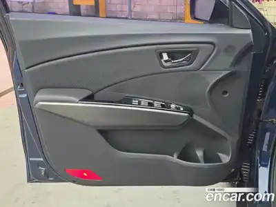 SsangYong TIBOLI 2018 1.6 автомат (гидро), миниатюра 9