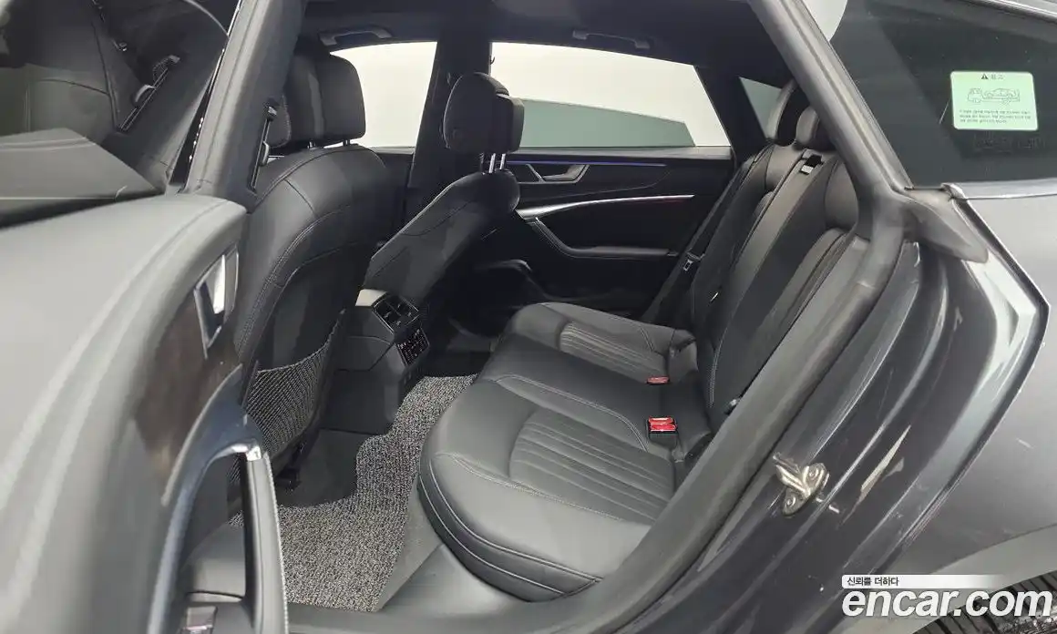 Audi A7 2022 3.0 автомат (гидро), фото 18