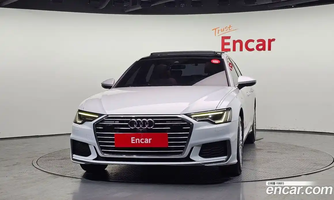 Audi A6 2020 2.0 автомат (гидро), фото 3