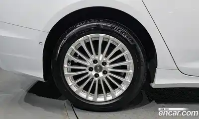 Audi A6 2020 2.0 автомат (гидро), миниатюра 5