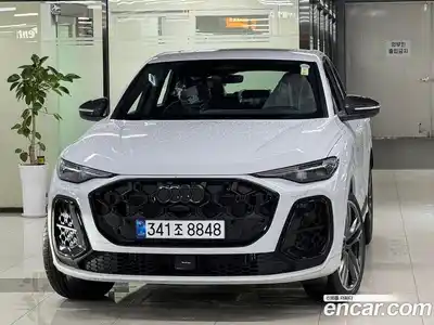 Audi Q5, 2025, 21 км