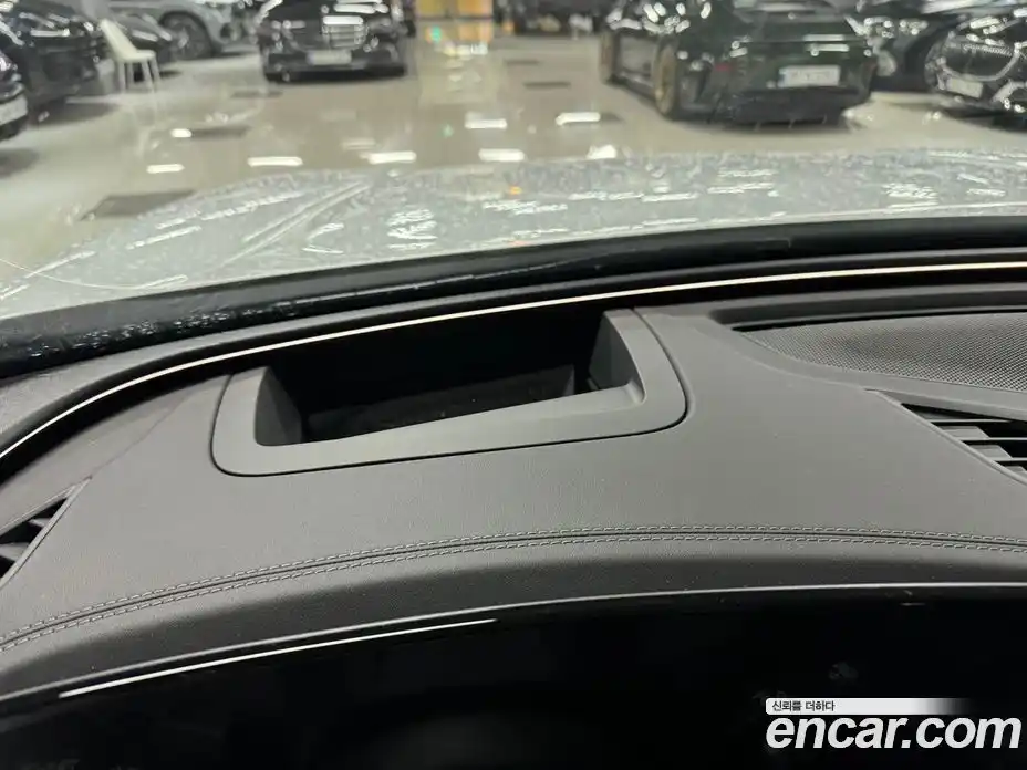 Audi Q5 2025 2.0 автомат (гидро), фото 15