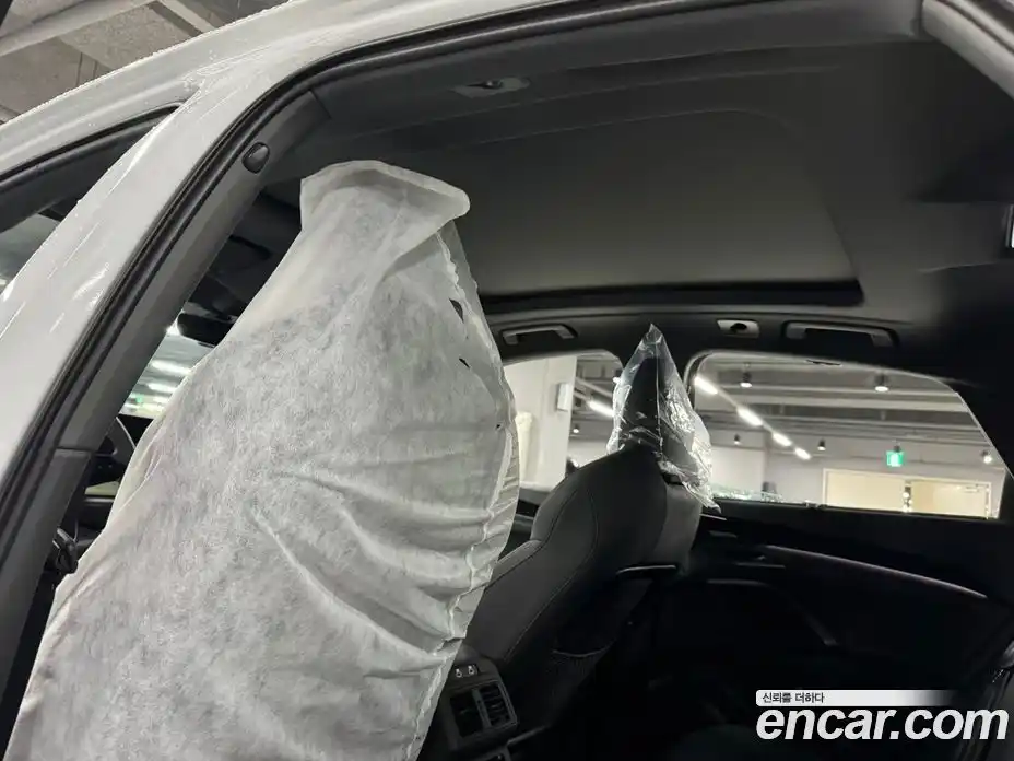 Audi Q5 2025 2.0 автомат (гидро), фото 9