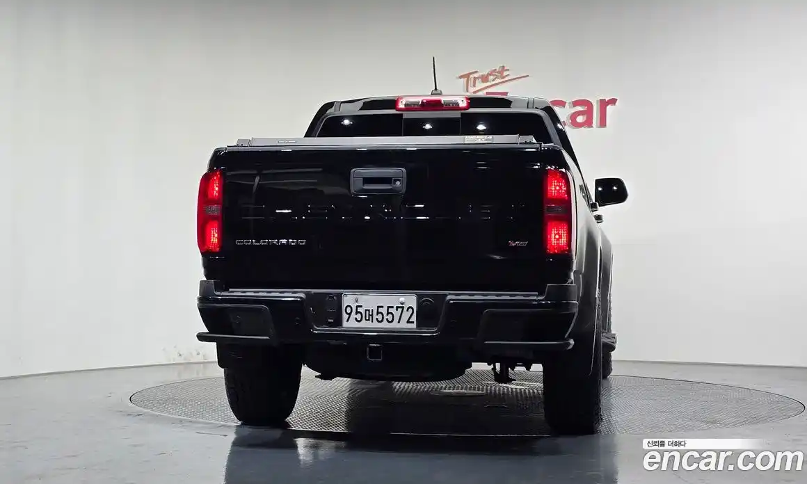 Chevrolet Colorado 2022 3.6 автомат (гидро), фото 4