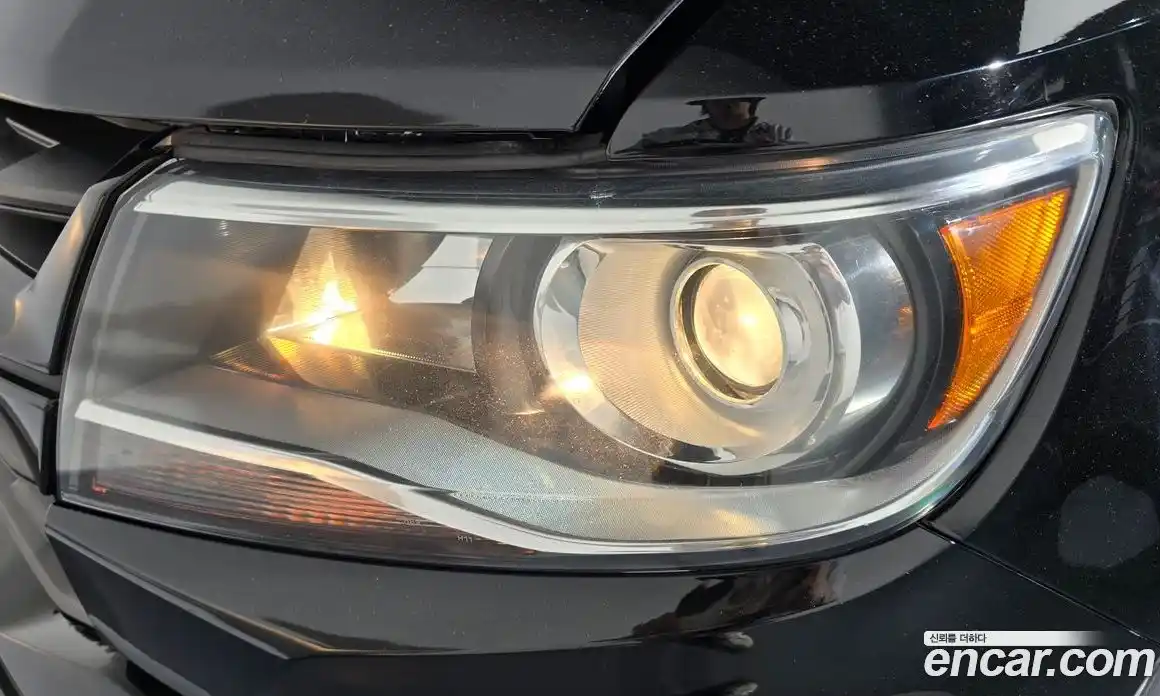 Chevrolet Colorado 2022 3.6 автомат (гидро), фото 8