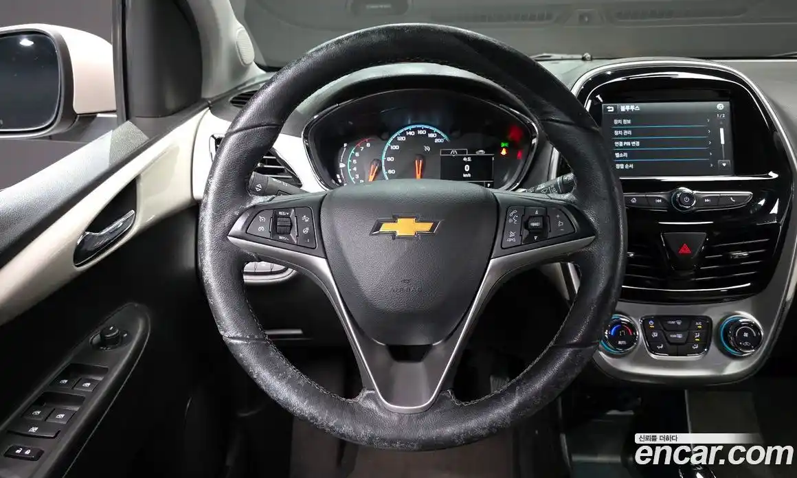 Chevrolet Spark 2016 1.0 автомат (гидро), фото 13