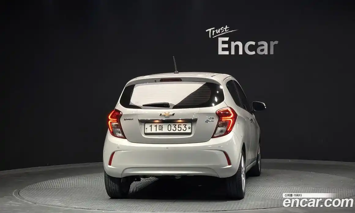 Chevrolet Spark 2016 1.0 автомат (гидро), фото 4