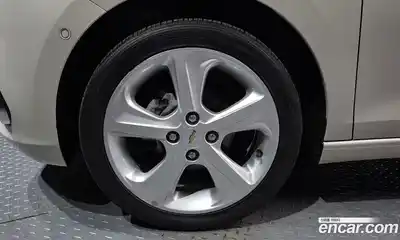 Chevrolet Spark 2016 1.0 автомат (гидро), миниатюра 5