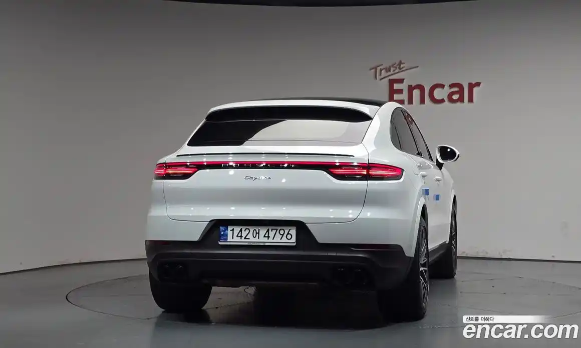 Porsche Cayenne 2023 3.0 автомат (гидро), фото 3