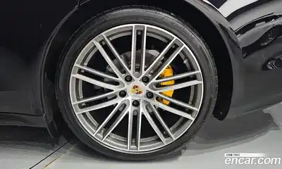Porsche Panamera 2018 3.0 автомат (гидро), миниатюра 7
