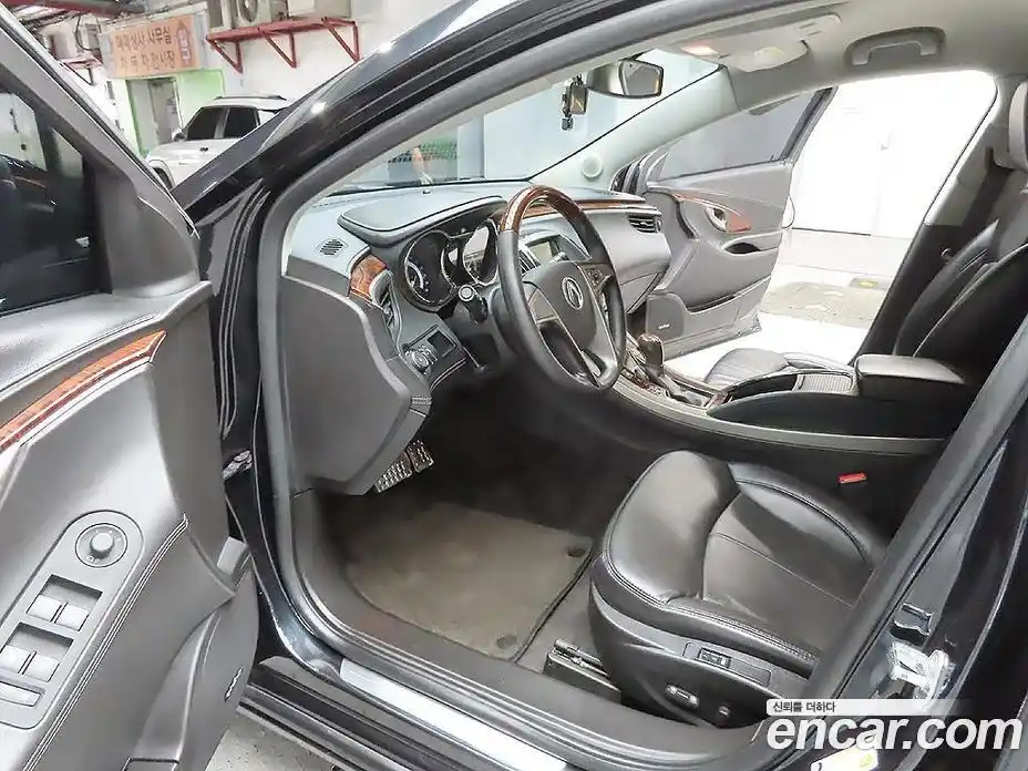 Chevrolet Alpheon 2011 3.0 автомат (гидро), фото 14