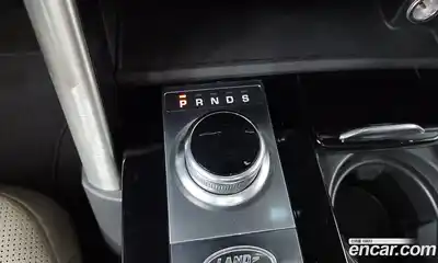 Land Rover Discovery 2019 3.0 автомат (гидро), миниатюра 12