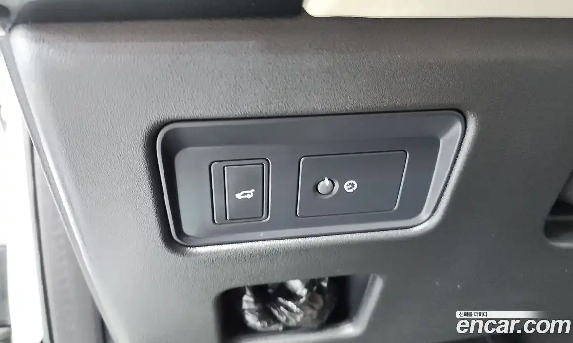 Land Rover Discovery 2019 3.0 автомат (гидро), фото 27