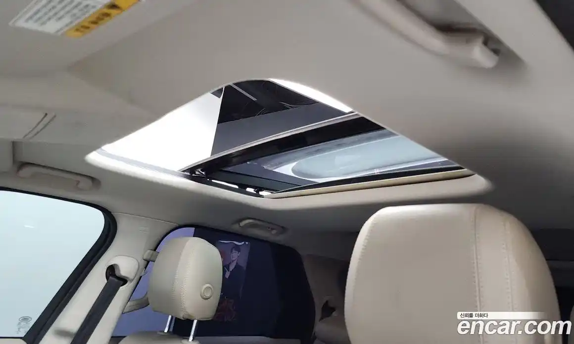 Land Rover Discovery 2019 3.0 автомат (гидро), фото 29