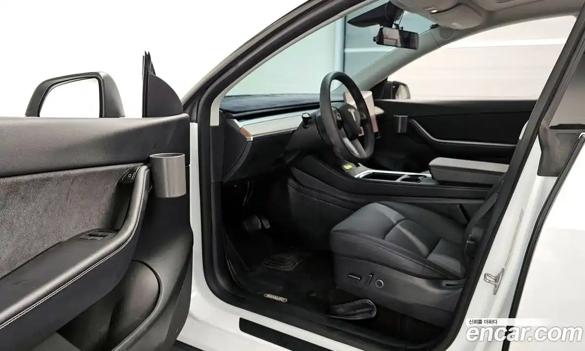 Tesla Model Y 2022 0.2 гидро, фото 13