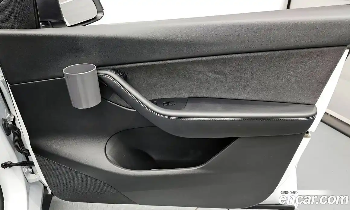 Tesla Model Y 2022 0.2 гидро, фото 14