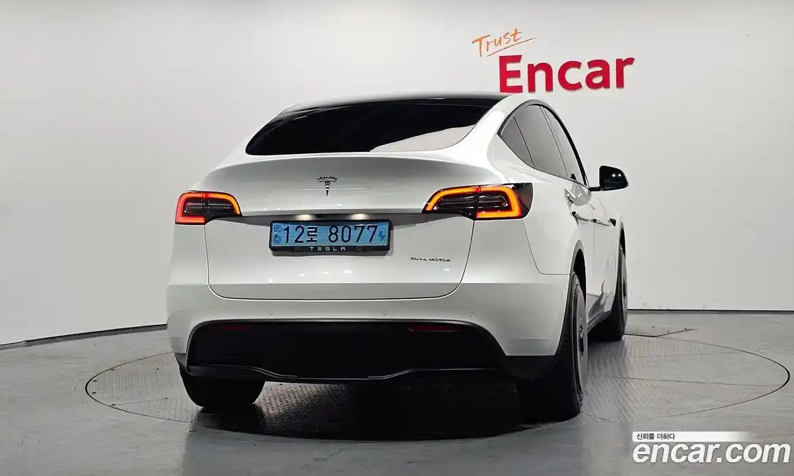 Tesla Model Y 2022 0.2 гидро, фото 4