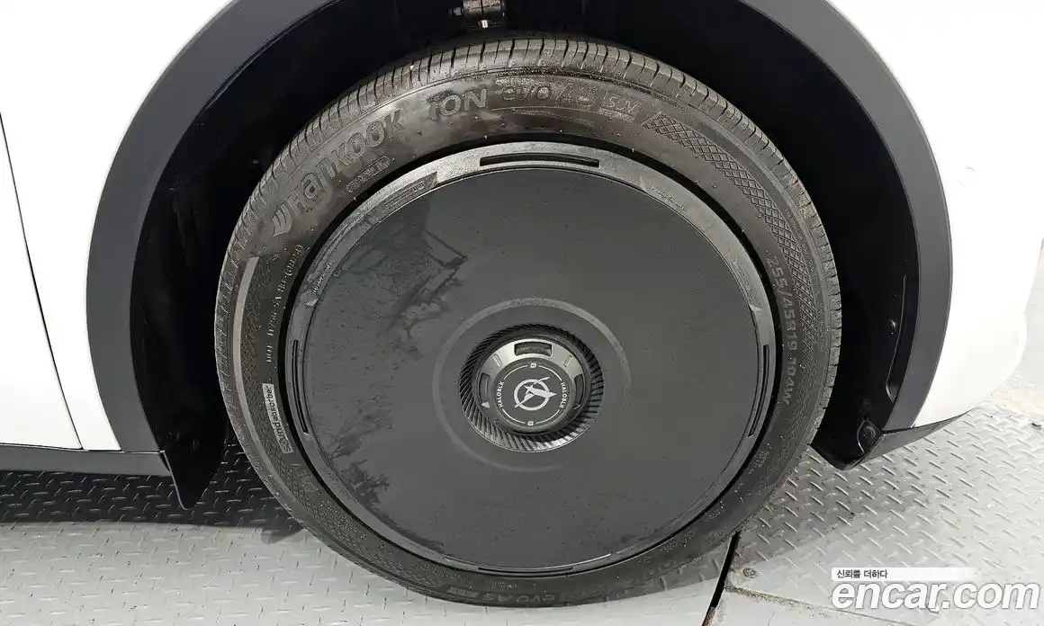 Tesla Model Y 2022 0.2 гидро, фото 5