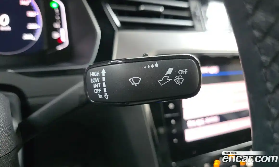 Volkswagen Passat 2022 2.0 автомат (гидро), фото 25