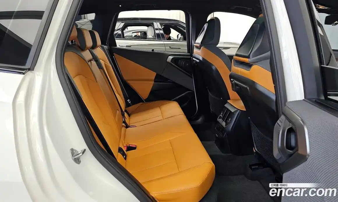 BMW X3 2025 3.0 автомат (гидро), фото 18