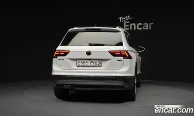 Volkswagen Tiguan 2020 2.0 автомат (гидро), миниатюра 4