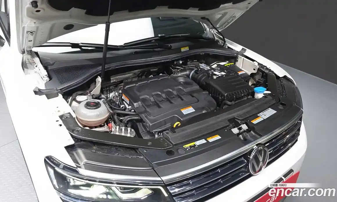 Volkswagen Tiguan 2020 2.0 автомат (гидро), фото 6