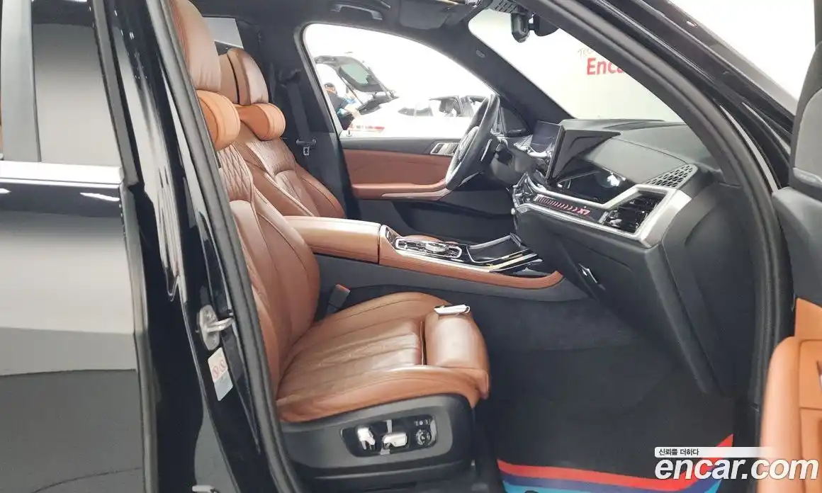 BMW X7 2024 3.0 автомат (гидро), фото 11