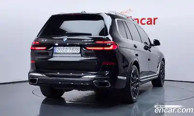 BMW X7 2024 3.0 автомат (гидро), миниатюра 2