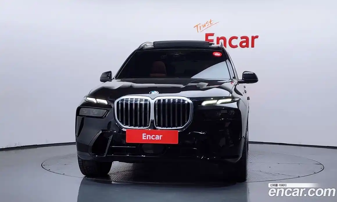 BMW X7 2024 3.0 автомат (гидро), фото 3