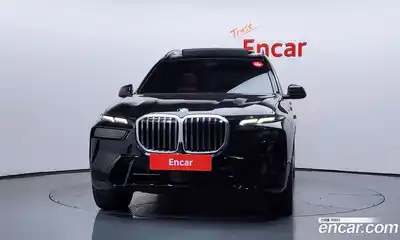 BMW X7 2024 3.0 автомат (гидро), миниатюра 3