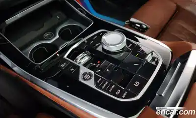 BMW X7 2024 3.0 автомат (гидро), миниатюра 9