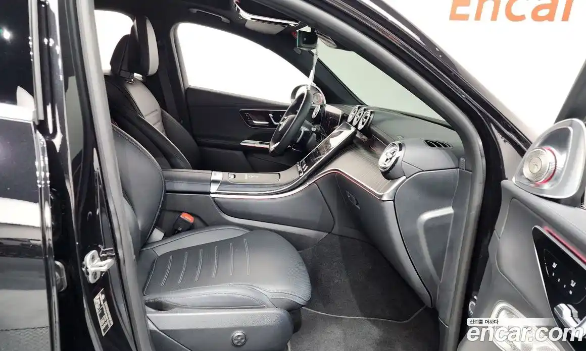 Mercedes-Benz GLC-Class 2024 2.0 гидро, фото 16