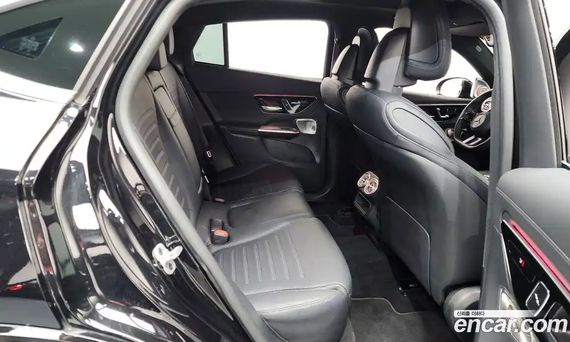Mercedes-Benz GLC-Class 2024 2.0 гидро, фото 17
