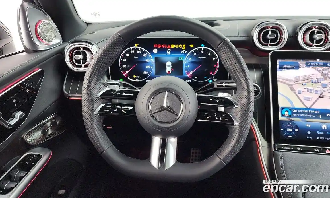 Mercedes-Benz GLC-Class 2024 2.0 гидро, фото 19