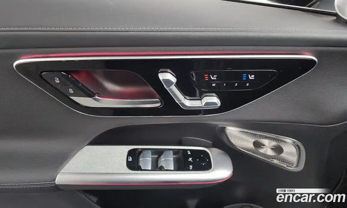 Mercedes-Benz GLC-Class 2024 2.0 гидро, фото 25