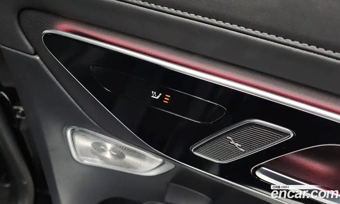 Mercedes-Benz GLC-Class 2024 2.0 гидро, фото 26