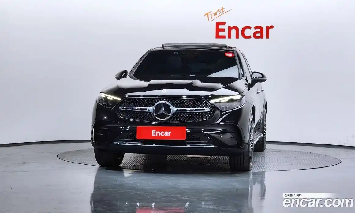 Mercedes-Benz GLC-Class 2024 2.0 гидро, фото 3