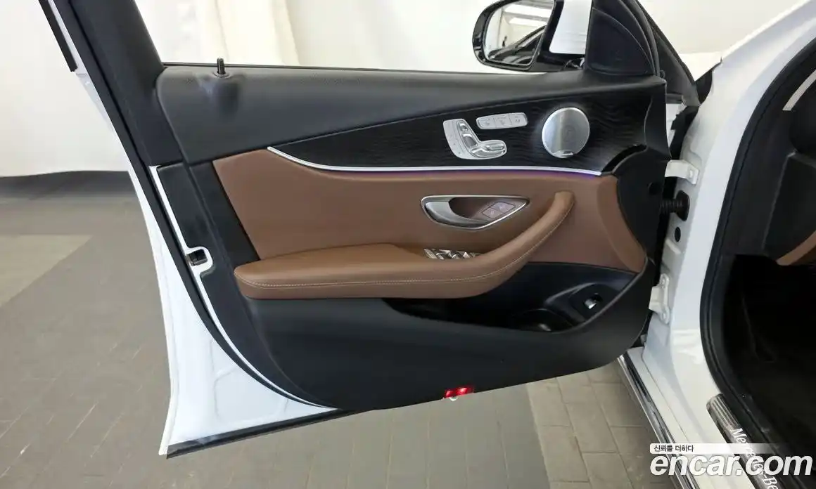 Mercedes-Benz E-Class 2018 2.0 автомат (гидро), фото 14
