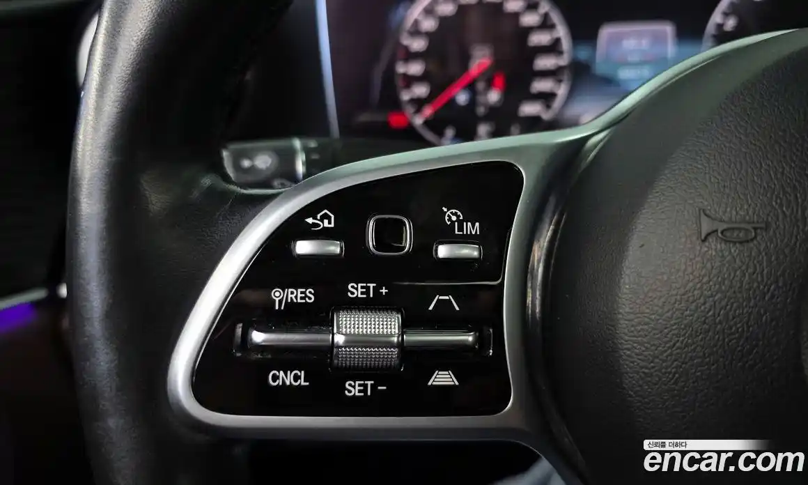 Mercedes-Benz E-Class 2018 2.0 автомат (гидро), фото 16