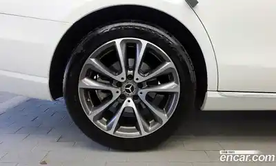 Mercedes-Benz E-Class 2018 2.0 автомат (гидро), миниатюра 5