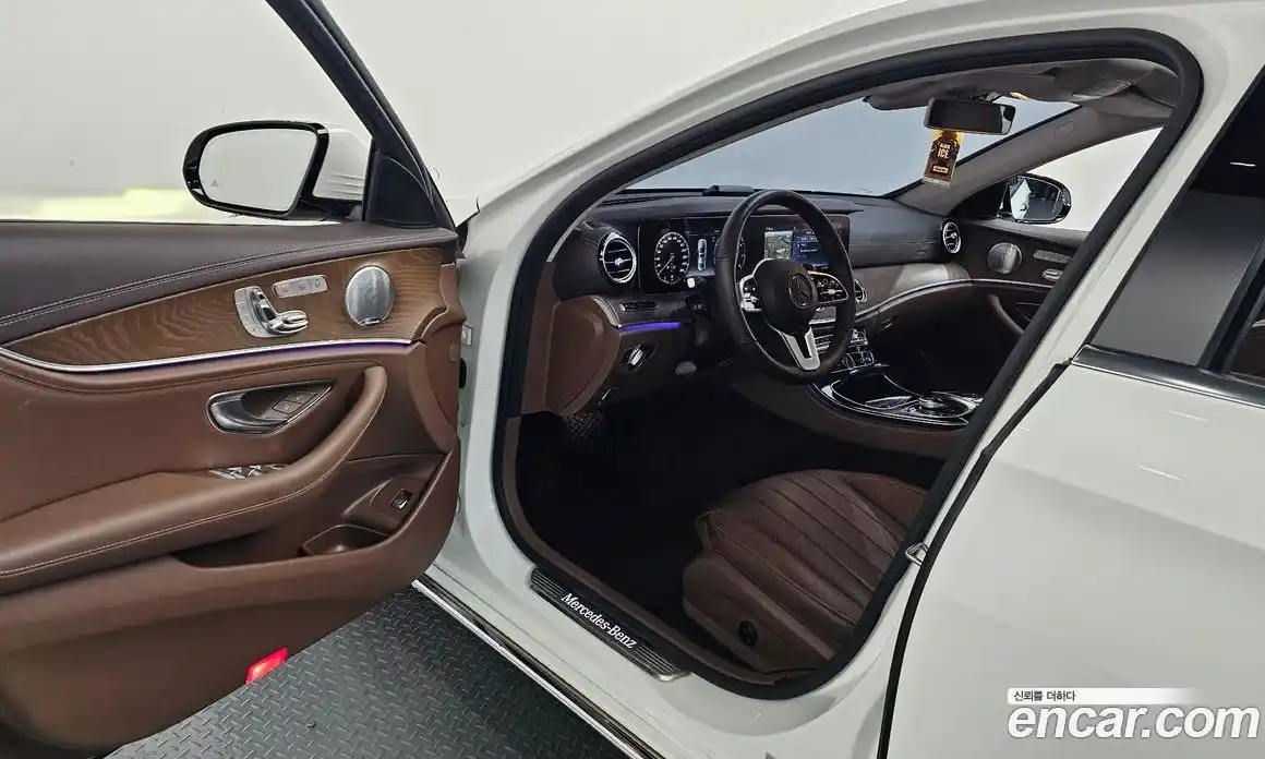Mercedes-Benz E-Class 2019 2.0 автомат (гидро), фото 13