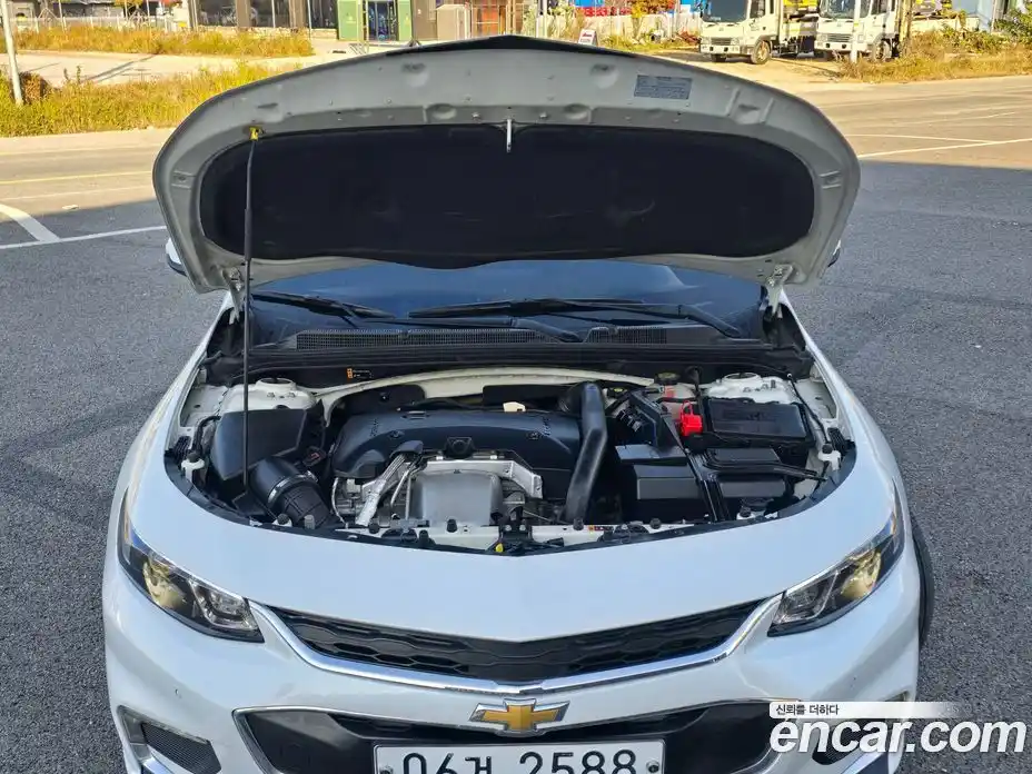 Chevrolet Malibu 2018 2.0 автомат (гидро), фото 20