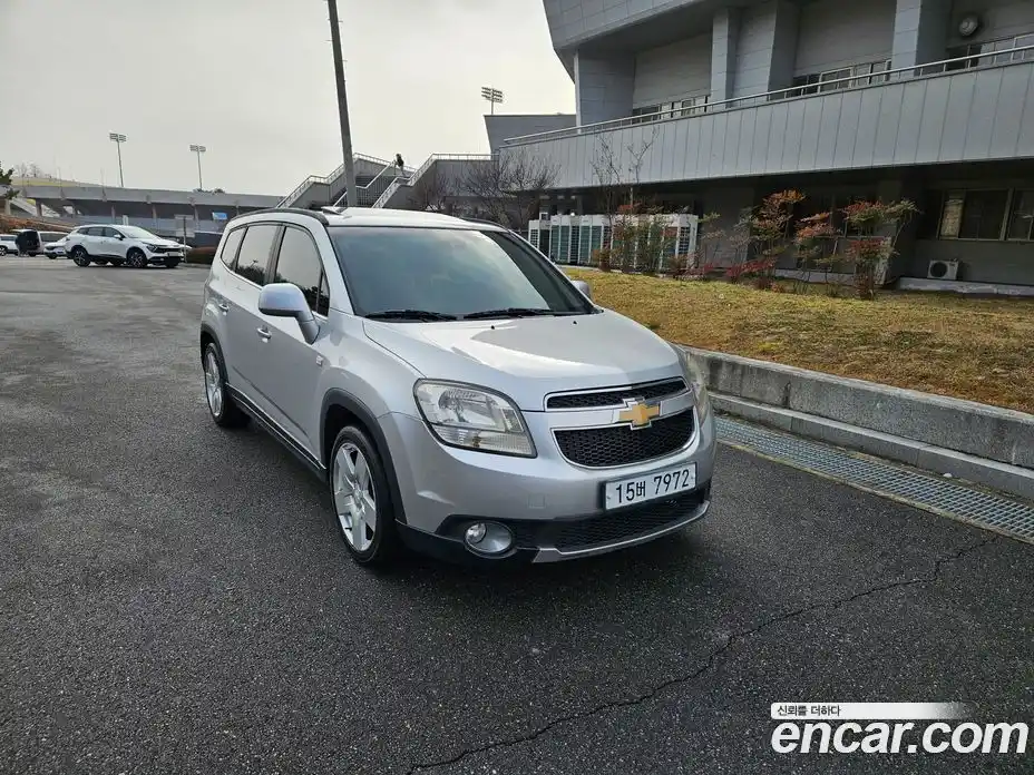 Chevrolet Orlando 2011 2.0 автомат (гидро), фото 13