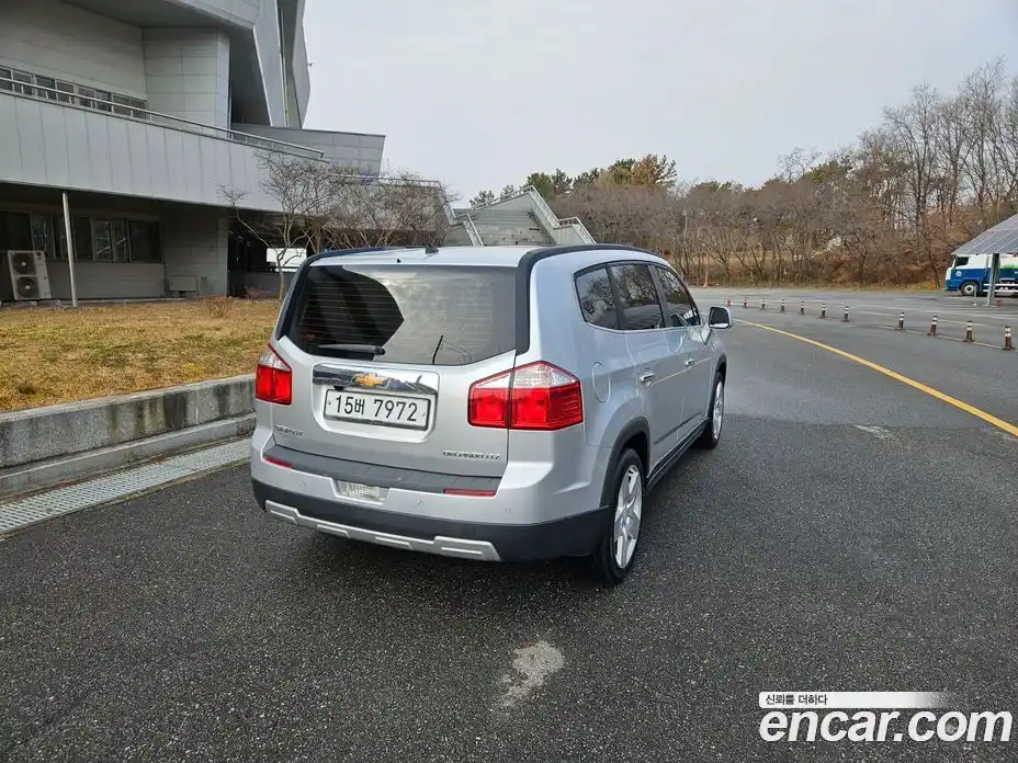 Chevrolet Orlando 2011 2.0 автомат (гидро), фото 14