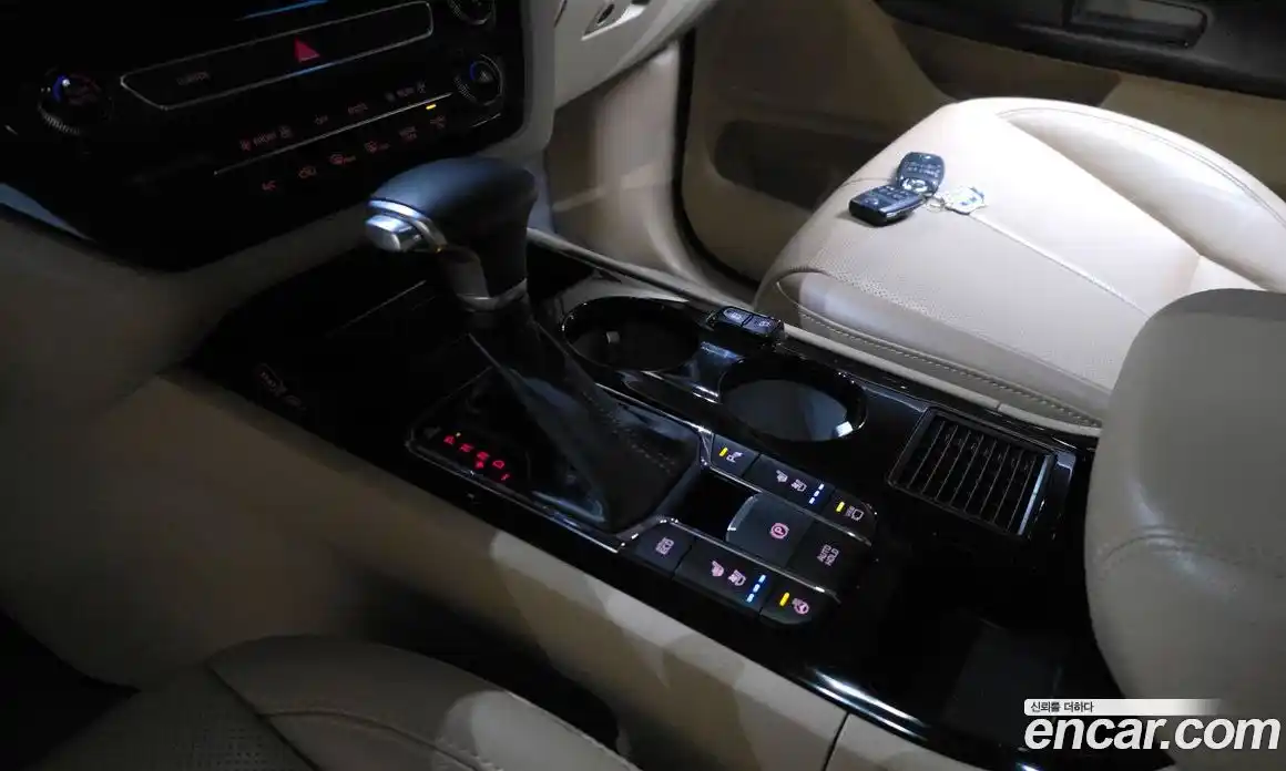 Kia Carnival 2018 3.3 автомат (гидро), фото 9