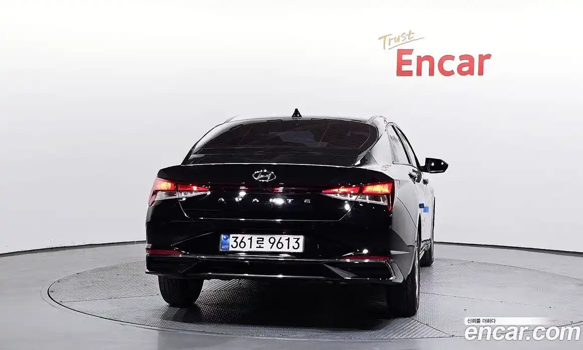 Hyundai Avante 2021 1.6 автомат (гидро), фото 4